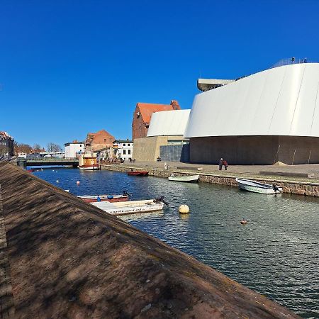 Ferienwohnung Schlafen Im Hafen Stralsund Exterior foto